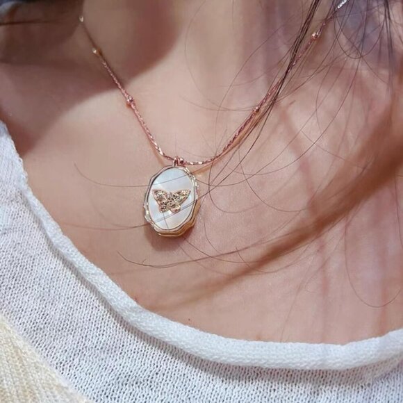 Dainty Gold Necklace for Women, 14k Gold Butterfly Shell Locket Charm, Gifts for - Picture 5 of 7